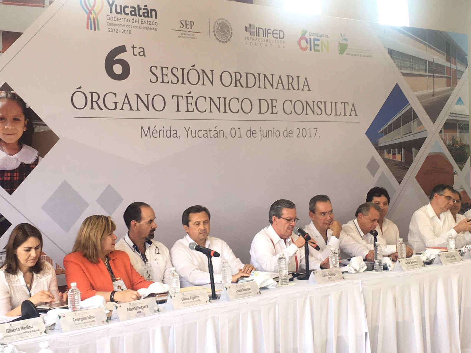 INIFED_6ta_sesión_Organo_Tecnico_Consulta (1).jpeg (184023 bytes)