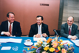 Salud1.jpg (36993 bytes)