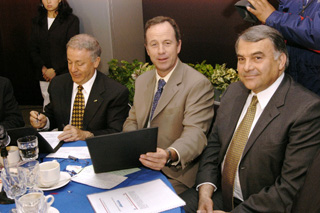 TeleConfAgua.jpg (38087 bytes)