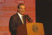 CONGRESO - 04 (180 x 120).jpg (5437 bytes)