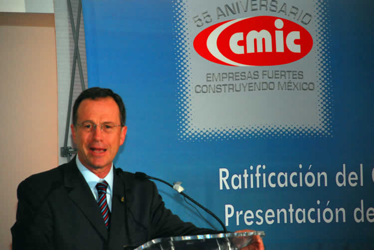 FOTO 5.JPG (4912644 bytes)